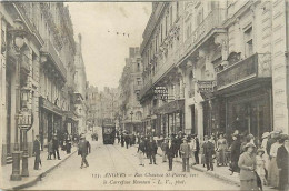 - Maine Et Loire -ref-B61- Angers - Rue Chaussée St Pierre Et Carrefour Rameau - Tabac Cigarettes Laurens - Tramway - - Angers