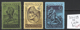 RUSSIE 3137 à 39 ** Côte 1.70 € - Nuevos