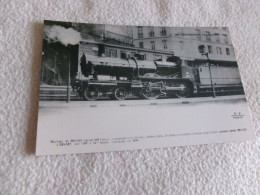 LES LOCOMOTIVES FRANCAISES .....MACHINE N°220-503.. - Materiaal