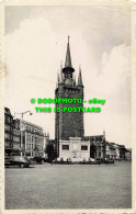 R560516 Kortrijk. Courtrai. Beffroi. Monument Aux Morts Et Grand Place. Ern. Thi - Monde