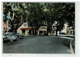 84 SORGUES #15477 PLACE DE LA REPUBLIQUE NÂ° AC 69 CITROEN 2 CV - Sorgues