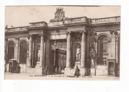 33 BORDEAUX, Le Portique De L'Hôtel De Ville.  - Bordeaux