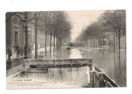 PARIS, Inondations De 1910. Au Boulevard Saint Germain. - Paris Flood, 1910