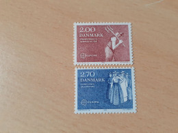 TIMBRES   DANEMARK   EUROPA   1982    N  752  /  753   COTE  4,00  EUROS   NEUFS  LUXE** - 1982