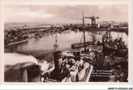 AR#BFP1-44-0422 - SAINT-NAZAIRE - Bassin De Penhoet - Les Docks Au Charbon - Bateau, Et Grue - Saint Nazaire