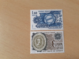 TIMBRES   FRANCE   EUROPA   1982    N  2207  /  2208   COTE  2,10  EUROS   NEUFS  LUXE** - 1982