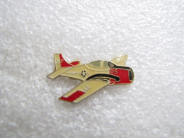 PIN'S    AVION - Aviones