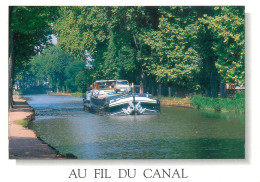 Navigation Sailing Vessels & Boats Themed Postcard Chanel Barge And Car - Sailing Vessels