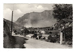 05 L'ARGENTIÈRE LA BESSÉE, Vue Sur La Route De Vallouise. éditeur CAP N°3. - L'Argentiere La Besse