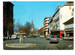 05 GAP, La Rue CARNOT Et La Place LADOUCETTE. 2 SCAN. - Gap