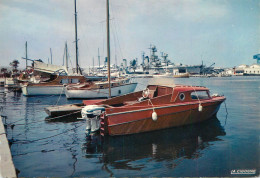 Navigation Sailing Vessels & Boats Themed Postcard Toulon Var Fishing Boat - Zeilboten