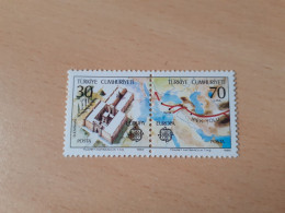 TIMBRES  TURQUIE   EUROPA   1982    N  1  /  2   COTE  2,50  EUROS   NEUFS  LUXE** - 1982