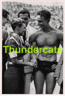 OLYMPIA 1936 IMAGE CHROMO OLYMPICS OLYMPIC GAMES BAND II BILD 81 WILLIE DEN OUDEN UNGARN CSIK HOLLAND NEDERLAND NATATION - Tarjetas