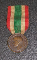 Médaille Victorio Emmanuele III Re D'Italia - 1848 / 1918 - Italia