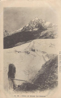 74 LES BOSSONS ENTREE GROTTE DU GLACIER DES BOSSONS  VALLEE DE CHAMONIX MONT BLANC Editeur: COUTTET Auguste N° 58 - Chamonix-Mont-Blanc