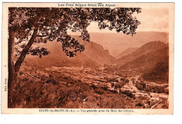 04 DIGNE, Vue Prise Du Mont Des Oliviers. éditeur SIVAN. 2 SCAN. - Digne