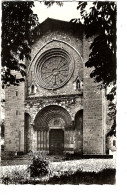 04 DIGNE, Notre Dame Du Bourg. éditeur A.D.I.A. 2 SCAN. - Digne