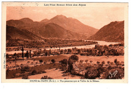 04 DIGNE, Le Vue Panoramique Et Vallée De La Bléone. éditeur VIAL. 2 SCAN. - Digne