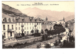 04 BARCELONNETTE, Entrée Du Village, Sous Préfecture. - Barcelonnette