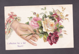 Jolie Carte Gaufrée Embossed Chromo Lithographie Main Tendant Bouquet De Roses Marque D' Affection 52939 - Blumen