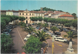 Delcampe - D 83. COGOLIN. PLACE DE L HOTEL DE VILLE - Cogolin