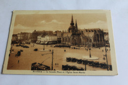 Roubaix - La Grand Place Et L'église Saint Martin - Roubaix