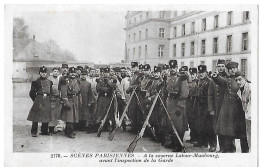 Arrondissement: 07. Les Soldats Avant L'inspection De La Garde à La Caserne Latour Maubourg. - Distretto: 07