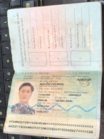 VIET NAMESE-OLD-ID PASSPORT VIET NAM-PASSPORT Is Still Good-name-nguyen Van Minh-2003-1pcs Book - Collezioni