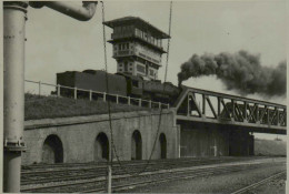 Longueau (?) - Poste 9  - Photo "La Vie Du Rail-S.N.C.F." - 12 X 8 Cm. - Trains