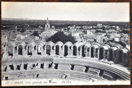 13 - ARLES - Vue Générale Des Arènes - Arles