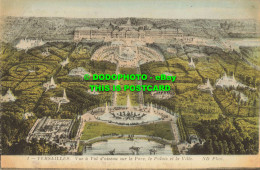 R561597 Versailles. Vue A Vol D Oiseau Sur Le Parc Le Palais Et La Ville. ND. Ph - Monde