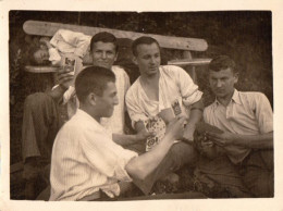 SURUCENI / СУРУЧЕНЫ [ TEXT In RUSSIAN ! ] : JEU DE CARTES / PLAYING CARDS - REAL PHOTO [ 8,5 X 11,5 Cm ] - 1932 (an652) - Moldawien (Moldova)