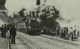 Reproduction "La Vie Du Rail" - Incendie Des Docks De Saint-Ouen - Trains