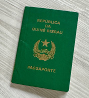 Guinea-Bissau Passport Passeport Reisepass Pasaporte Passaporto - Historische Documenten