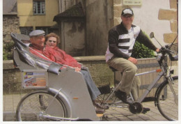 Landerneau, Pierre-Yves UNGURAN, Cyclo-taxi Sur Le Pont De Rohan (2007) - N°8 Aventure Carto - Landerneau