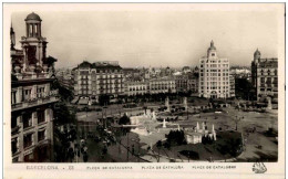 Barcelona - Plaza De Catalunya - Barcelona