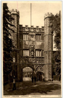 Cambridge - Trinity College Gateway - Cambridge