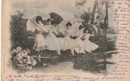 WA 4- LES SAISONS - " LES OISEAUX SUR LA BRANCHE " - JEUNES FEMMES AVEC OMBRELLES  , DECOR CHAMPETRE - CARTE COLORISEE - Frauen