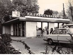 Photo De Presse.ALE10459.23x18 Cm Environ.1981.Raifeisenbank.Allemagne - Otros & Sin Clasificación