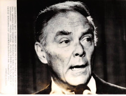 Photo De Presse.ALE10443.23x18 Cm Environ.Washington.1982.Alexander Haig.nucléaire - Otros & Sin Clasificación