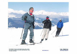 Photo De Presse.MLE10708.30x20 Cm Environ.Prince De Galles.Princes William Et Harry.Ski.Suisse.2000 - Personalidades Famosas