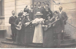 Suisse - N°78456 - St. Gall - Hommes Et Femmes Sur Un Perron - Carte Photo, Vendue En L'état - Saint-Gall