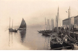 A Identifier - N°82186 - Bateaux à Voiles - Carte Photo - To Identify