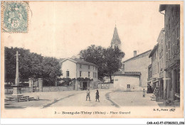CAR-AAIP7-69-0560 - BOURG DE THIZY - Place Gonard - Thizy