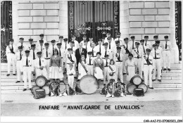 CAR-AAJP11-92-1042 - LEVALLOIS - Fanfare Avant-Garde - Levallois Perret