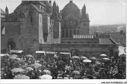 CAR-AAJP1-24-0058 - PERIGUEUX - Le Marché Et La Cathédrale Saint-Front - Périgueux