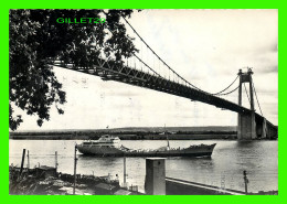 SHIP, BATEAU - " LE DAHRA " SOUS LE PONT DE TANCARVILLE (76) - S.A.G.A. - CIRCULÉE - CLICHÉ PARIS - - Koopvaardij