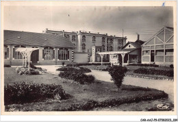 CAR-AAJP9-79-0877 - ST-MAIXENT-L'ECOLE - Quartier Coiffé,  Le Cercle,  L'infirmerie, Le Mess - Saint Maixent L'Ecole