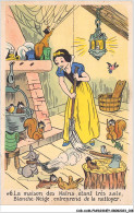 CAR-AAMP1-DISNEY-0010 - Blanche-Neige - La Maison Des Nains Etant Tres Sale- N°6 - Disneyland