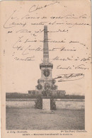 WA 18-(08) SEDAN - MONUMENT COMMEMORATIF DU CIMETIERE - 2 SCANS - Sedan